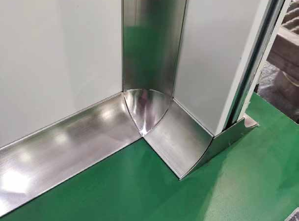Stainless steel water stop wall
